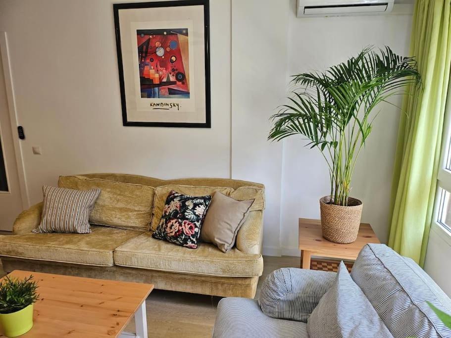 Centrico Piso Con 2 Camas De Matrimonio Apartment