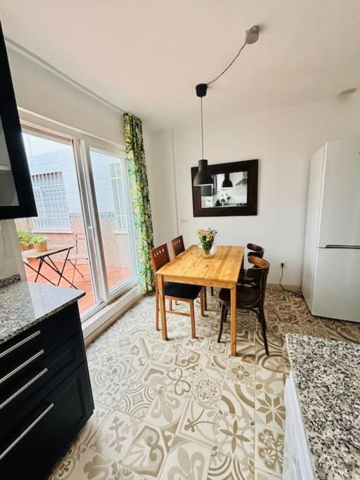Centrico Piso Con 2 Camas De Matrimonio Apartment *