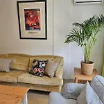 Centrico Piso Con 2 Camas De Matrimonio