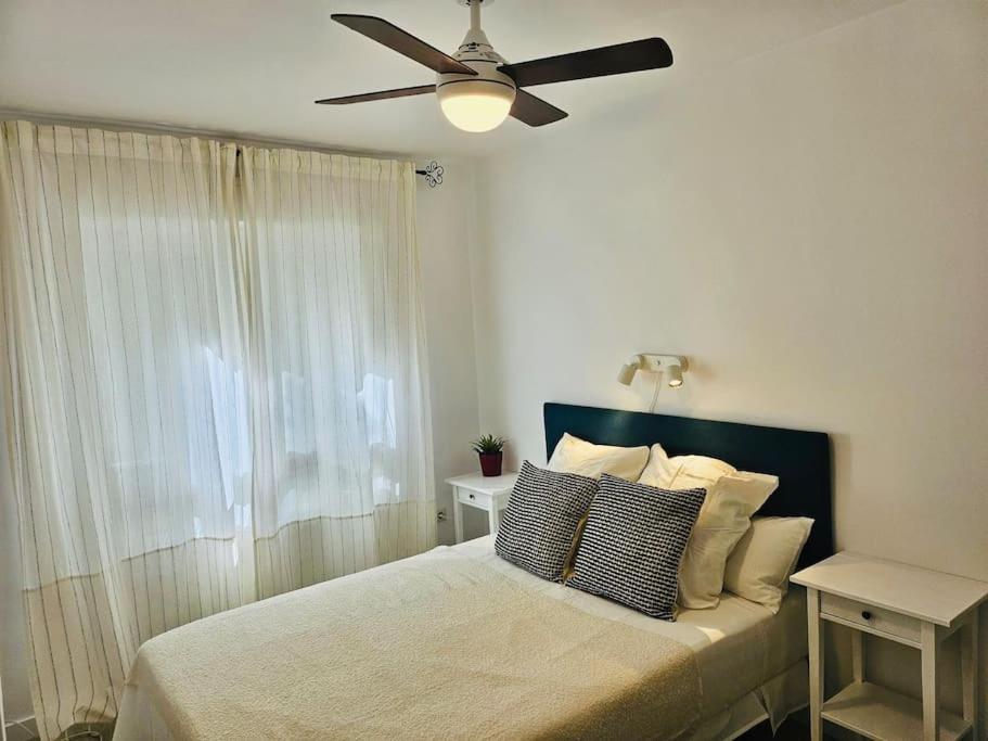 Centrico Piso Con 2 Camas De Matrimonio * Málaga