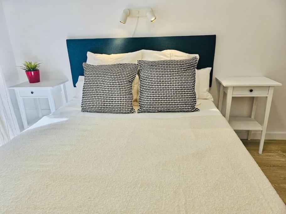 Apartamento Centrico Piso Con 2 Camas De Matrimonio *